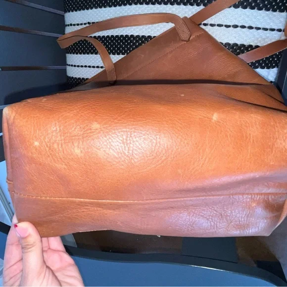 Madewell The Zip-Top Medium Transport Tote - Picture 7 of 7